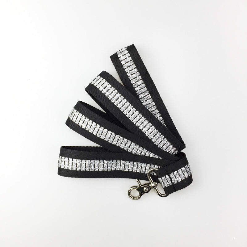 Small Outdoor Dog Chest Strap Design