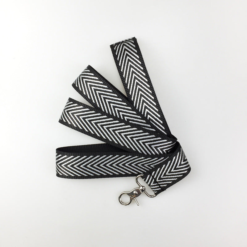 Small Outdoor Dog Chest Strap Design